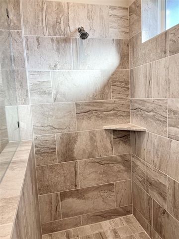 547 Kingston Lane, Shenandoah, TX 77384