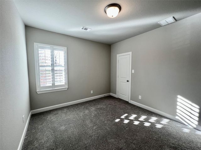 547 Kingston Lane, Shenandoah, TX 77384