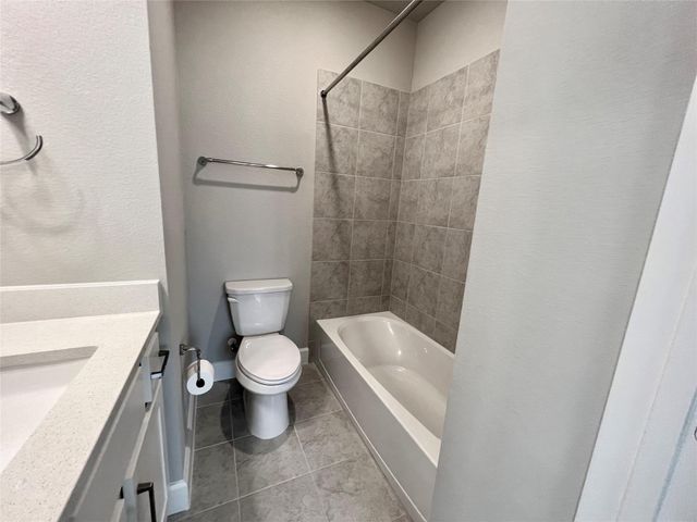 547 Kingston Lane, Shenandoah, TX 77384