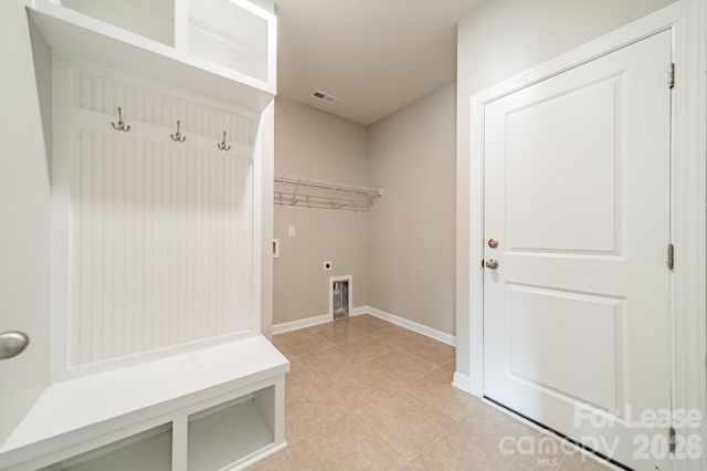 4124 Canopy Creek Drive, Denver, NC 28037