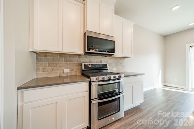 4124 Canopy Creek Drive, Denver, NC 28037