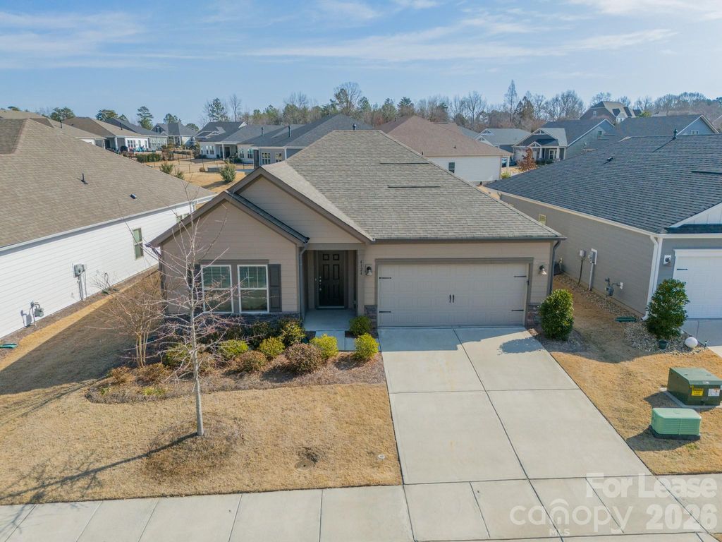 4124 Canopy Creek Drive, Denver, NC 28037
