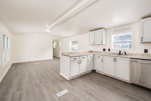 46 Limestone Lane, Rochester, NH 03867