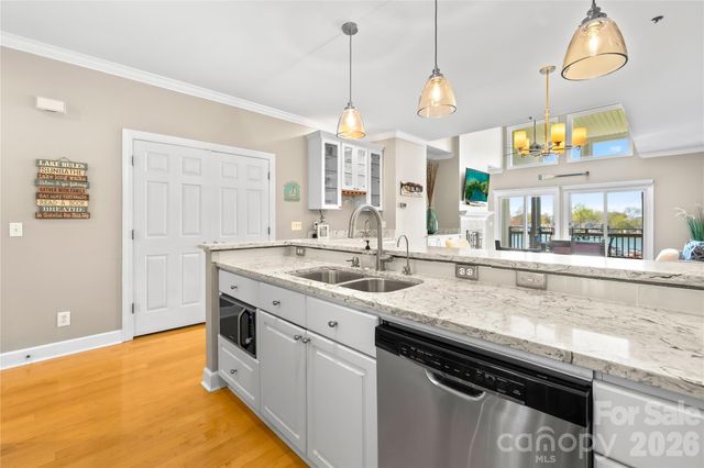 18700 Nautical Drive 303, Cornelius, NC 28031