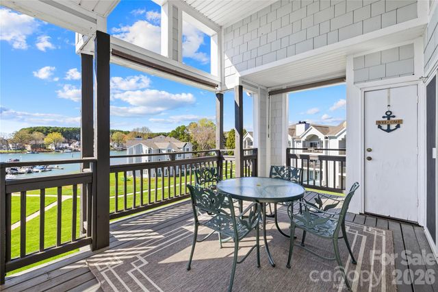 18700 Nautical Drive 303, Cornelius, NC 28031