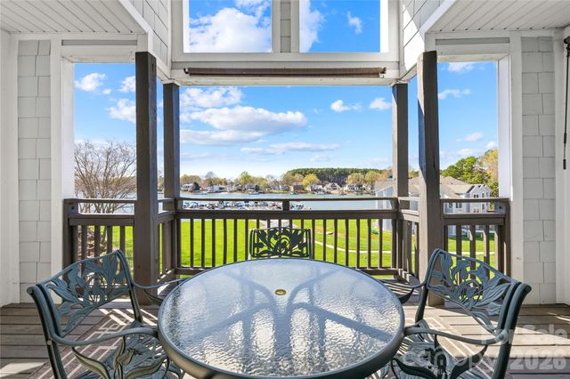 18700 Nautical Drive 303, Cornelius, NC 28031