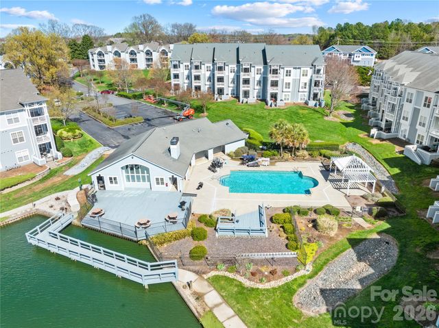 18700 Nautical Drive 303, Cornelius, NC 28031