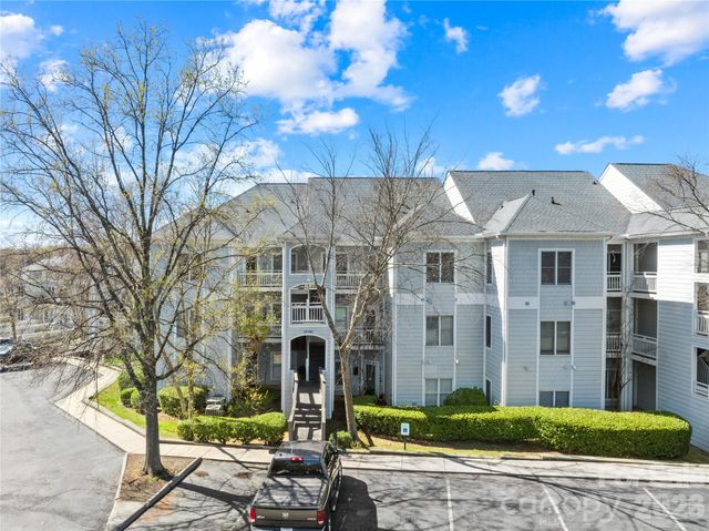 18700 Nautical Drive 303, Cornelius, NC 28031