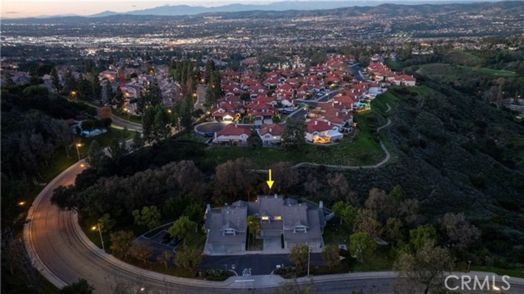 825 S Jacaranda Way, Anaheim, CA 92807