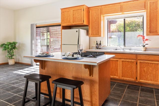 939 Fairway Ct, Murphys, CA 95247