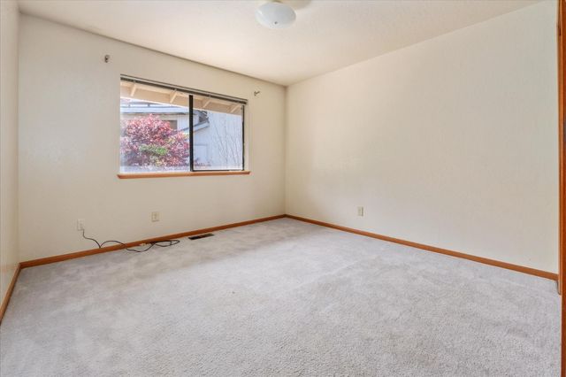 939 Fairway Ct, Murphys, CA 95247