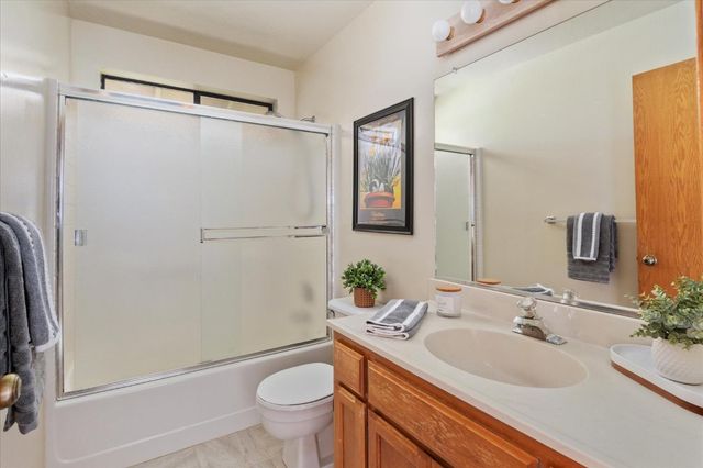 939 Fairway Ct, Murphys, CA 95247