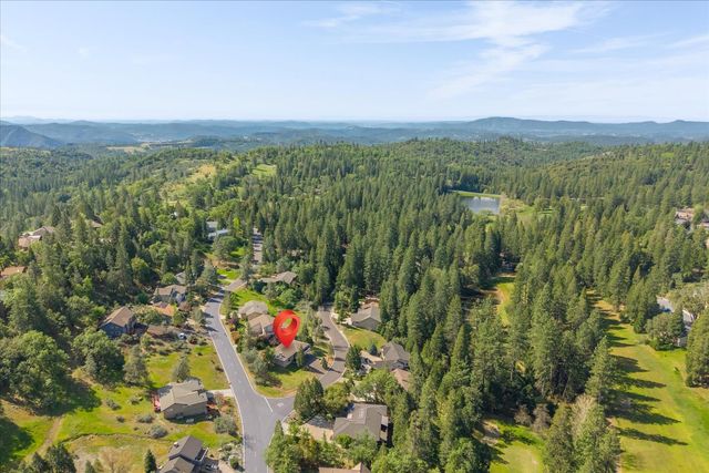 939 Fairway Ct, Murphys, CA 95247