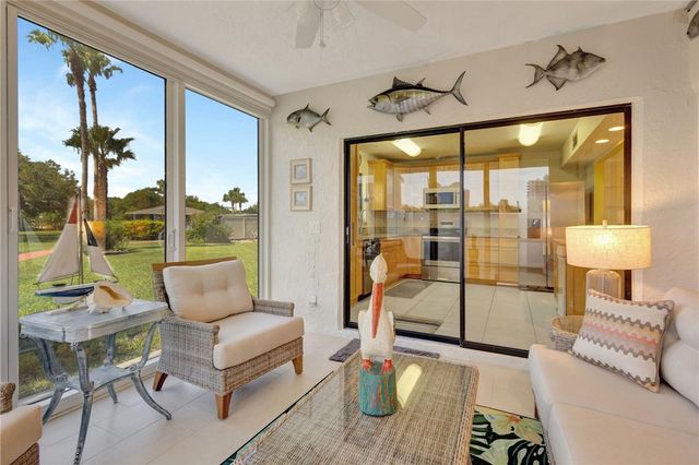 3209 S Lakeview Circle 8101, Fort Pierce, FL 34949