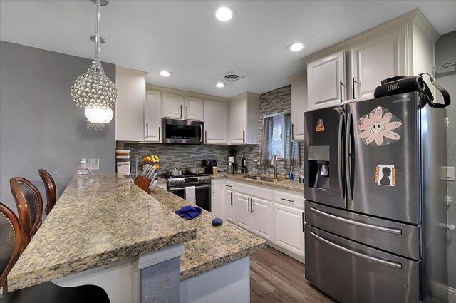 5270 Aspen Way, Olivehurst, CA 95961