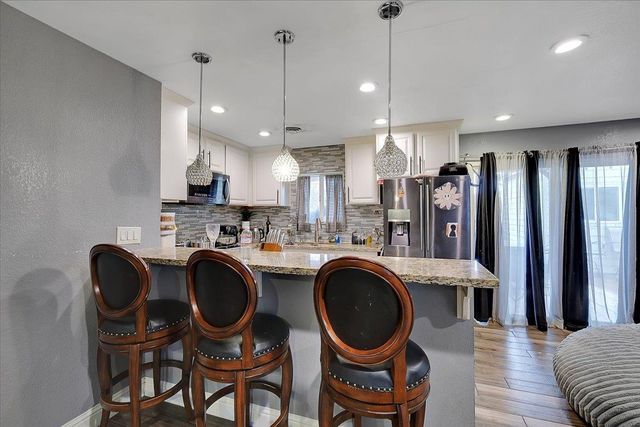 5270 Aspen Way, Olivehurst, CA 95961