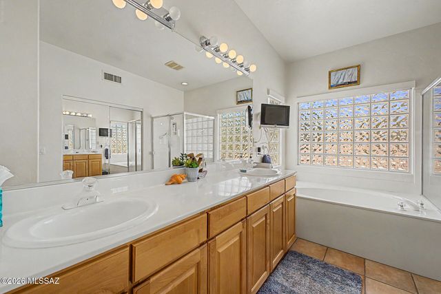 5026 E Colby Place, Tucson, AZ 85718