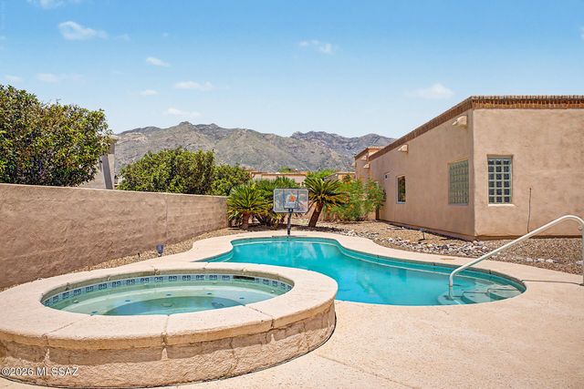 5026 E Colby Place, Tucson, AZ 85718