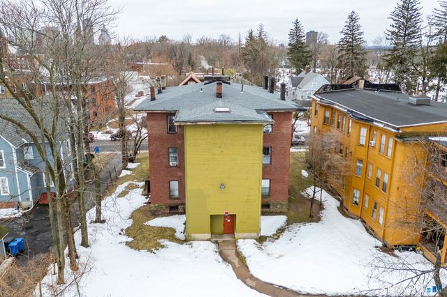 36-38 Capen Street 2B, Hartford, CT 06120