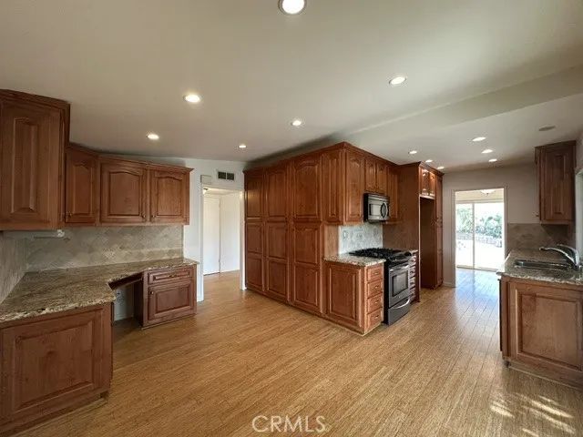 5403 Meadow Vista, Agoura Hills, CA 91301