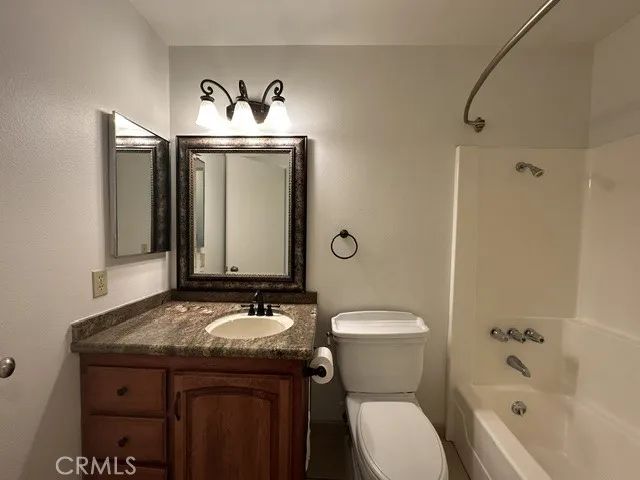 5403 Meadow Vista, Agoura Hills, CA 91301