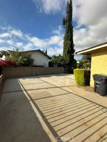 5403 Meadow Vista, Agoura Hills, CA 91301
