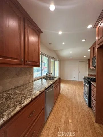 5403 Meadow Vista, Agoura Hills, CA 91301