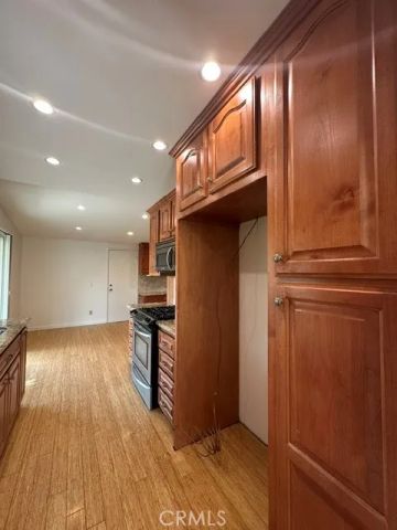 5403 Meadow Vista, Agoura Hills, CA 91301