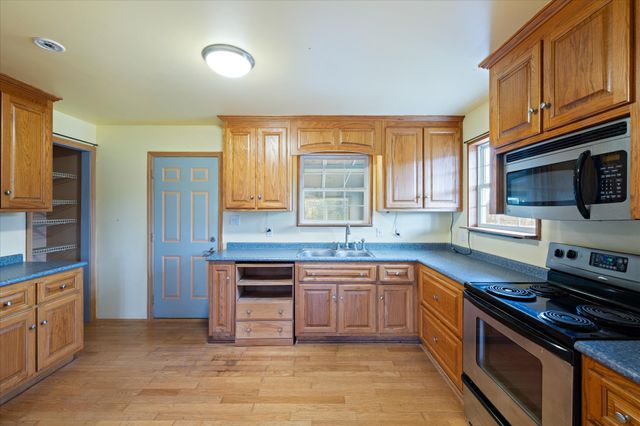 624 Suttons Branch Rd, Beechgrove, TN 37018