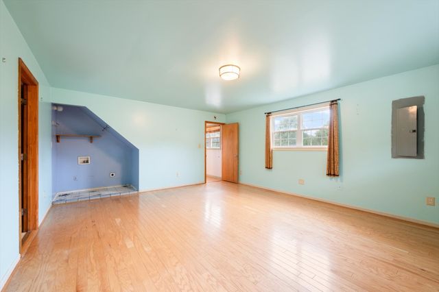 624 Suttons Branch Rd, Beechgrove, TN 37018