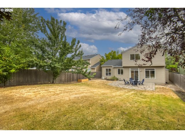 17128 Nw STOLLER Dr, Portland, OR 97229