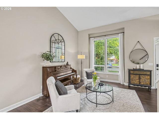 17128 Nw STOLLER Dr, Portland, OR 97229