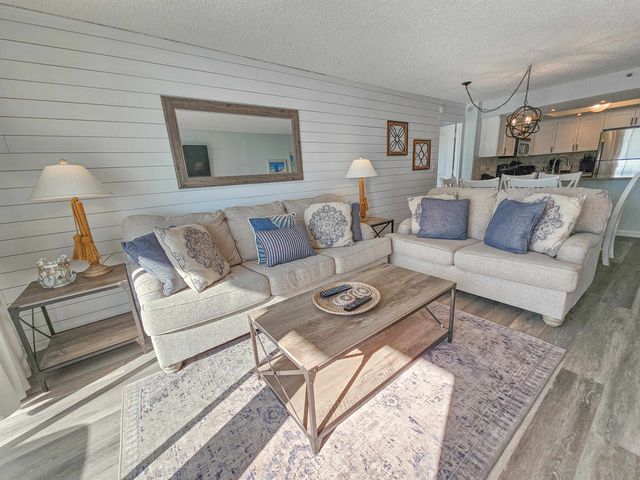 9820 Queensway Blvd Apt 1202, Myrtle Beach, SC 29572