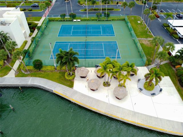 7625 SUN ISLAND DRIVE S 202, South Pasadena, FL 33707