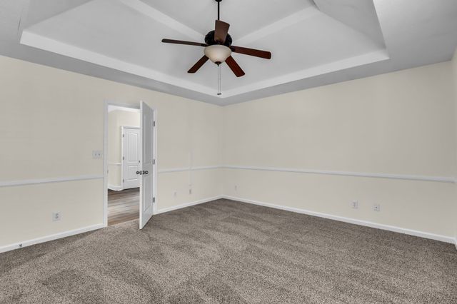 1883 Sage Meadow Ln, Clarksville, TN 37040