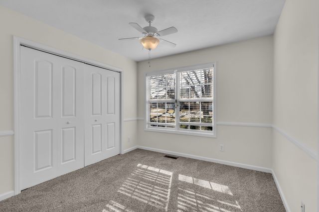 1883 Sage Meadow Ln, Clarksville, TN 37040