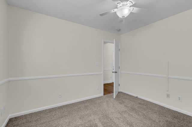 1883 Sage Meadow Ln, Clarksville, TN 37040