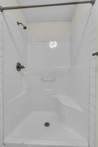 1883 Sage Meadow Ln, Clarksville, TN 37040