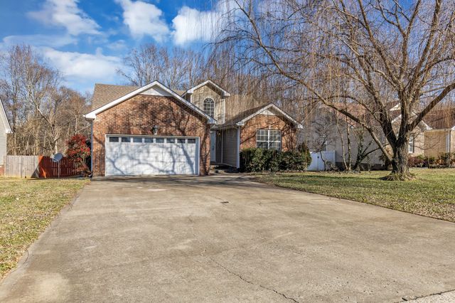 1883 Sage Meadow Ln, Clarksville, TN 37040