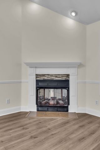 1883 Sage Meadow Ln, Clarksville, TN 37040