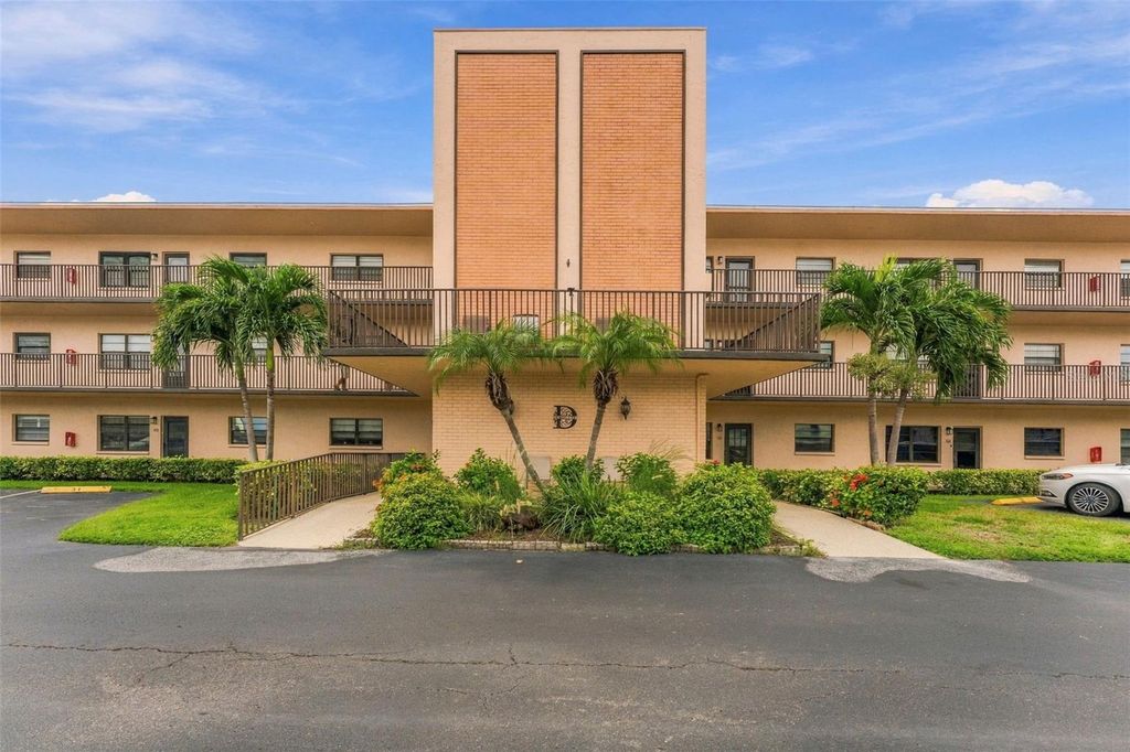 5971 TERRACE PARK DRIVE N 108, St Petersburg, FL 33709