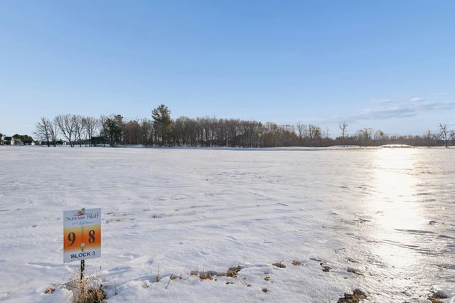 39033 Everton Avenue, North Branch, MN 55056