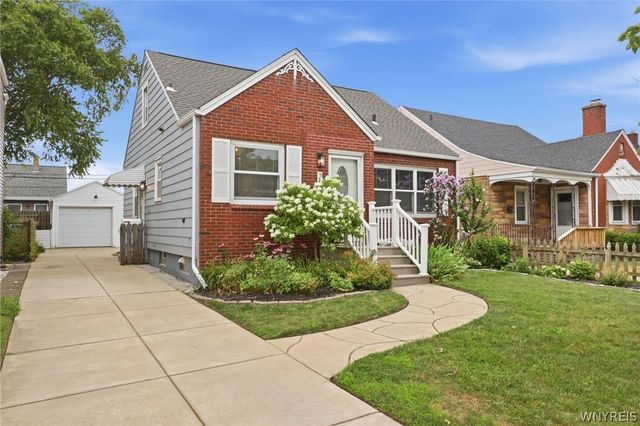 25 Louvaine Drive, Tonawanda, NY 14223