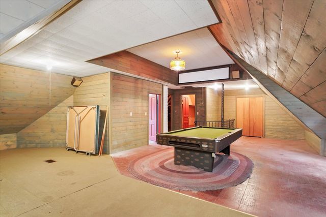 121 Park Avenue, Grayslake, IL 60030