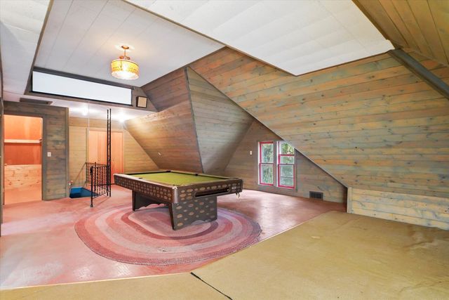 121 Park Avenue, Grayslake, IL 60030