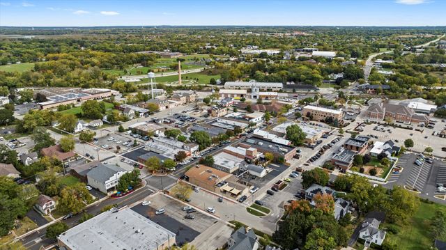 121 Park Avenue, Grayslake, IL 60030