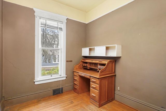 121 Park Avenue, Grayslake, IL 60030