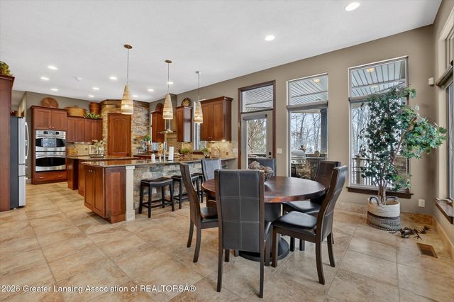 5100 Hawk Hollow Drive, Bath, MI 48808