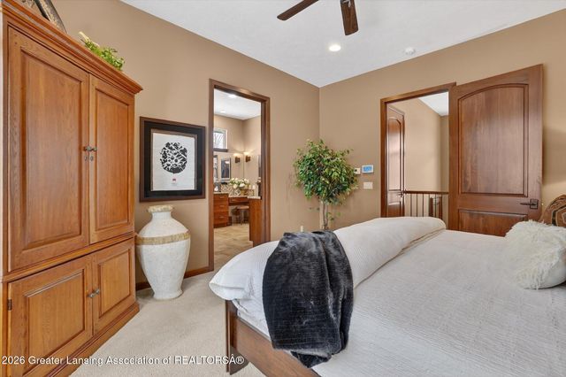 5100 Hawk Hollow Drive, Bath, MI 48808