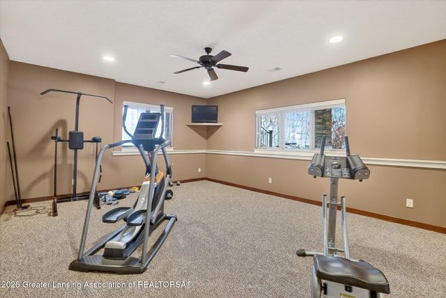 5100 Hawk Hollow Drive, Bath, MI 48808